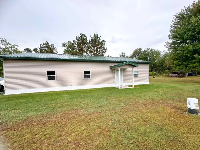 $175,900 | W10807 Neveln Lane, Crivitz, WI 54114