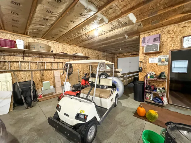 $175,900 | W10807 Neveln Lane, Crivitz, WI 54114