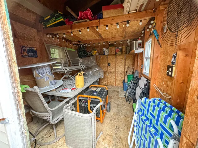 $175,900 | W10807 Neveln Lane, Crivitz, WI 54114