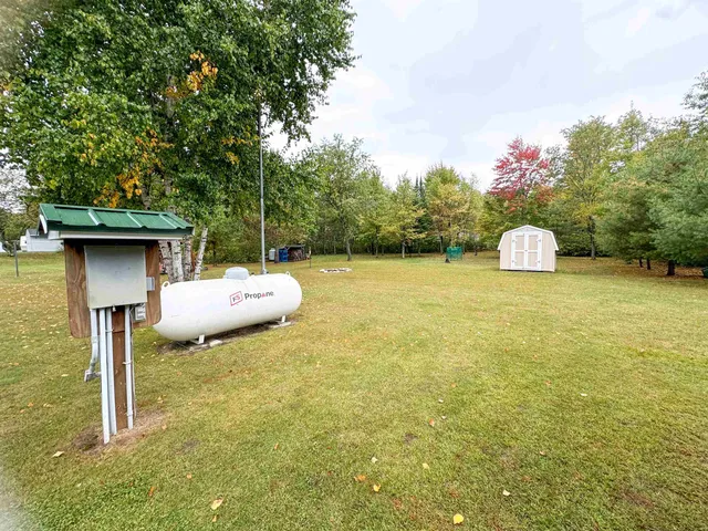 $175,900 | W10807 Neveln Lane, Crivitz, WI 54114