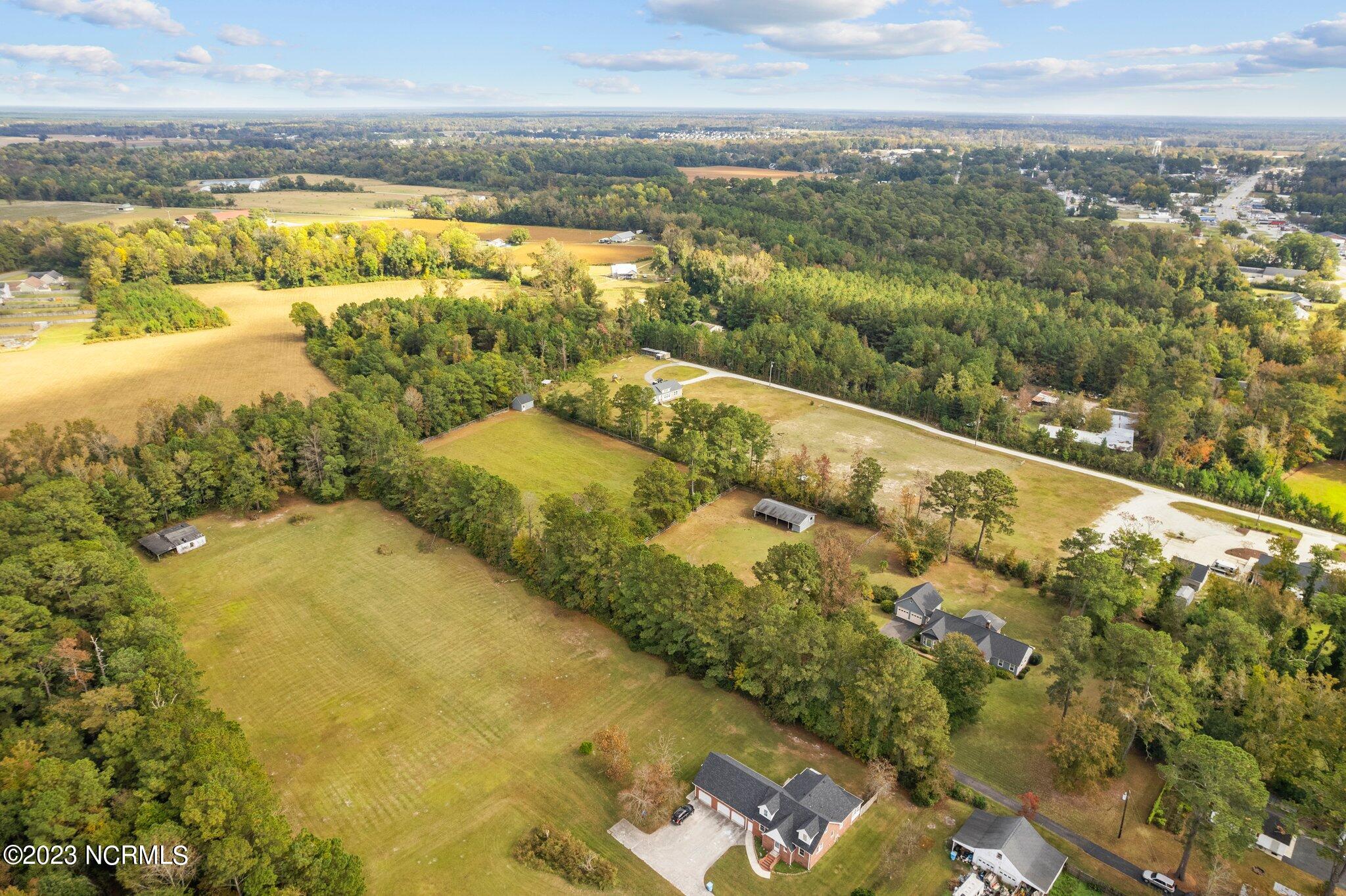 182 Huffmantown Road Richlands, NC 28574 - Photo 17 of 76 12-web-or-mls-DJI_0498