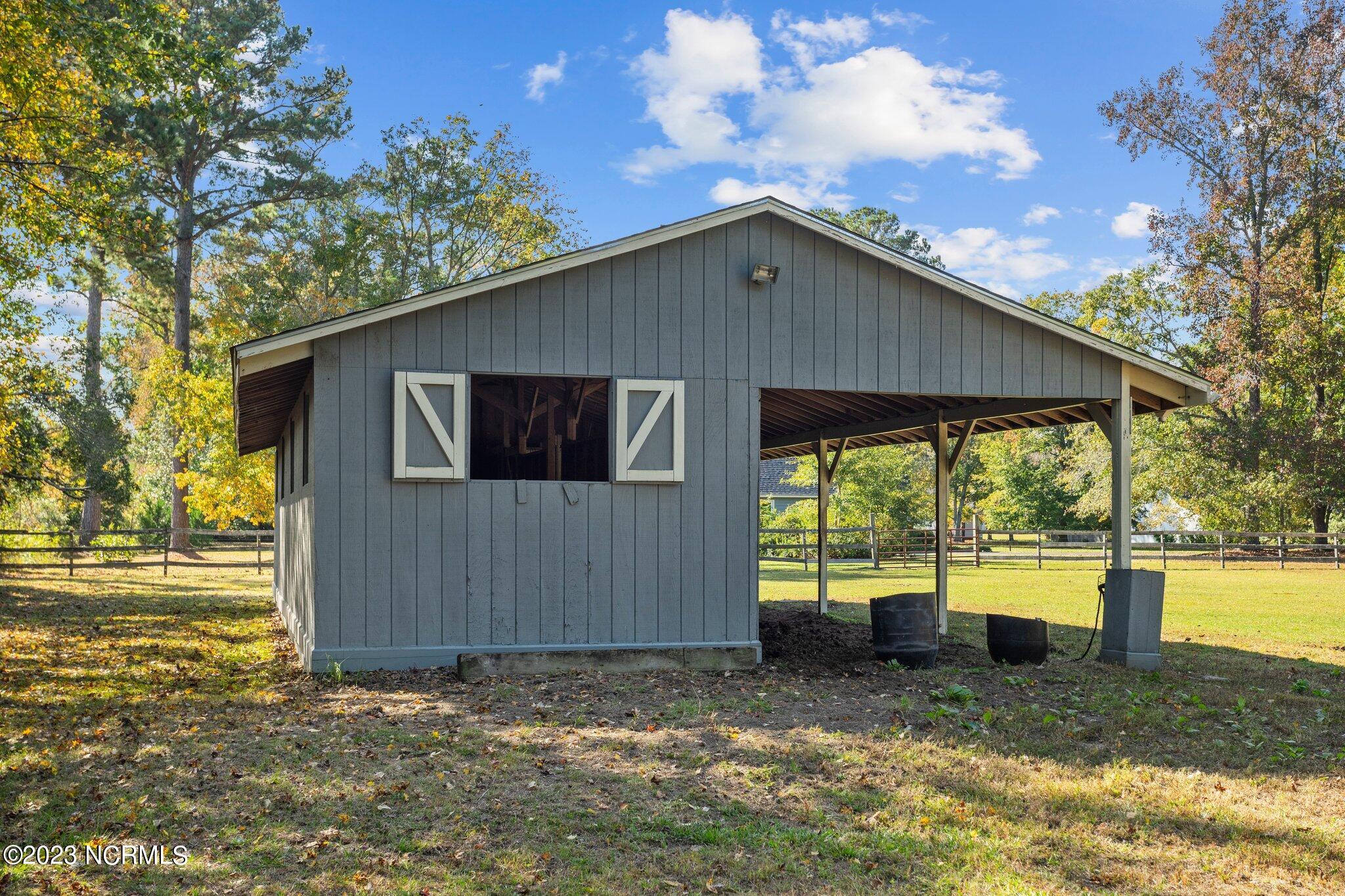 182 Huffmantown Road Richlands, NC 28574 - Photo 26 of 76 23-web-or-mls-DSC08726