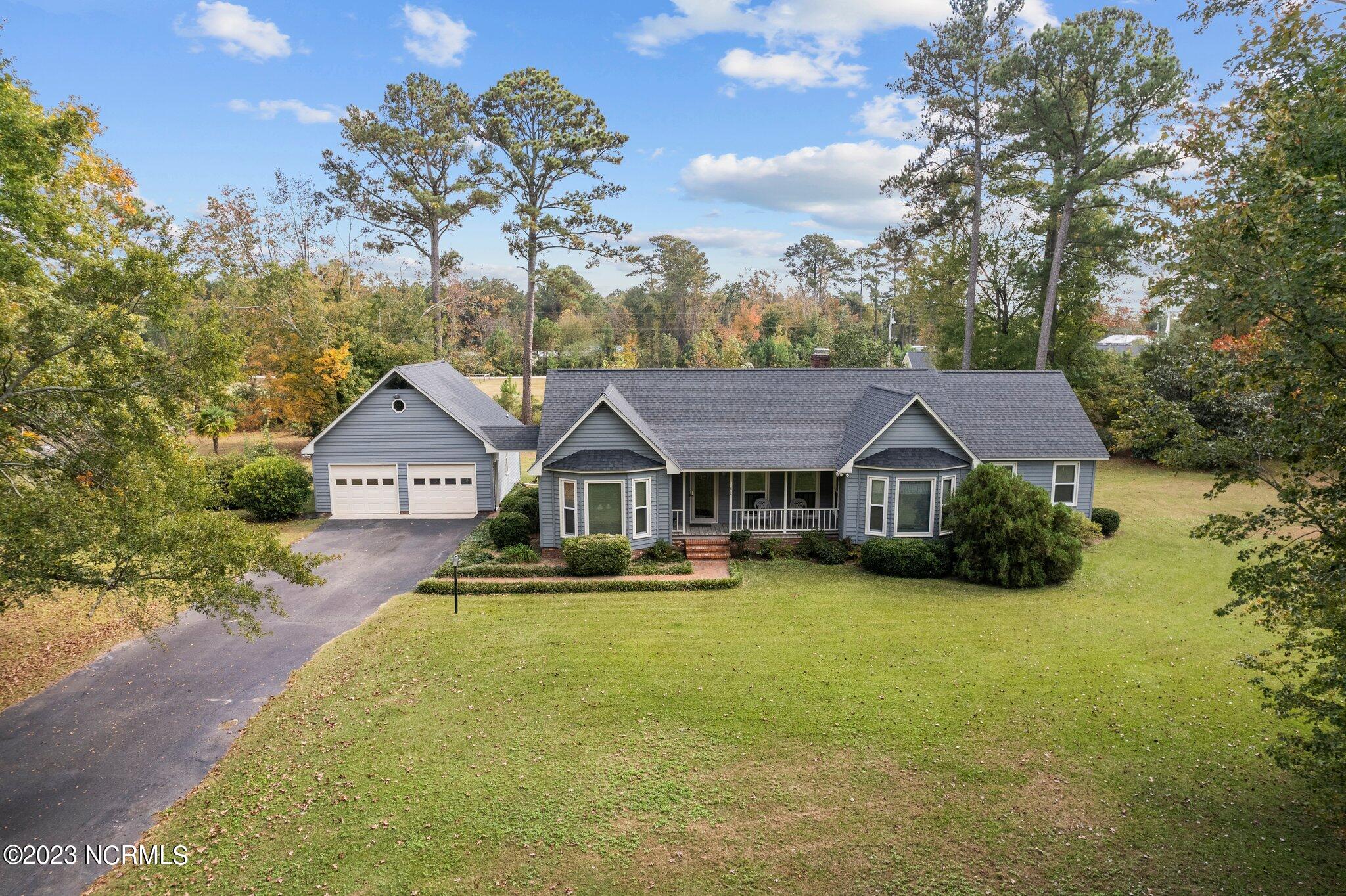 182 Huffmantown Road Richlands, NC 28574 - Photo 3 of 76 17-web-or-mls-DJI_0508