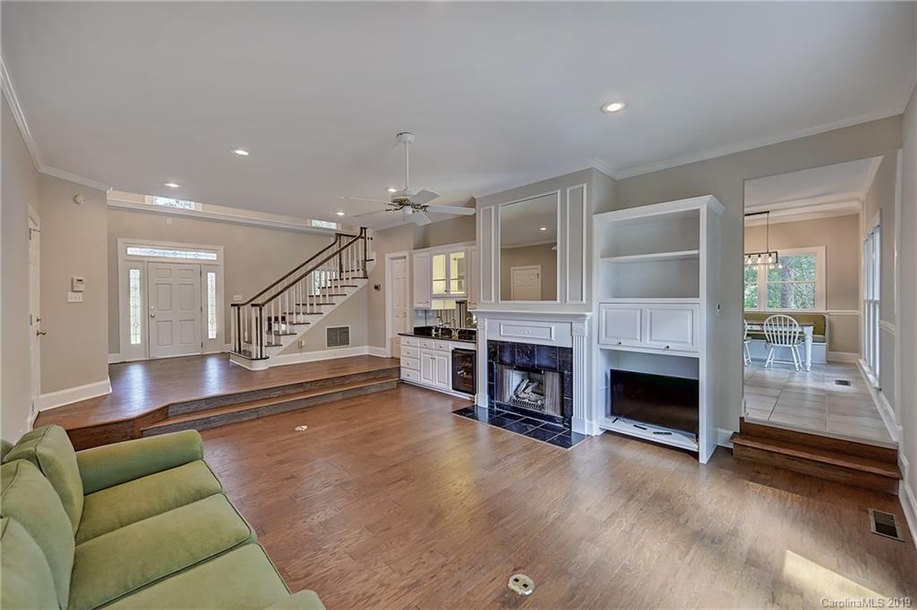 2735 Beulah Church Road Matthews, NC 28104 - Photo 12 of 48 Gallery Image 12