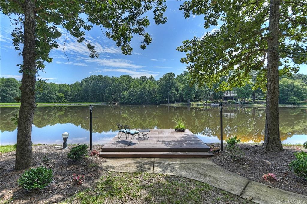 2735 Beulah Church Road Matthews, NC 28104 - Photo 4 of 48 Gallery Image 4