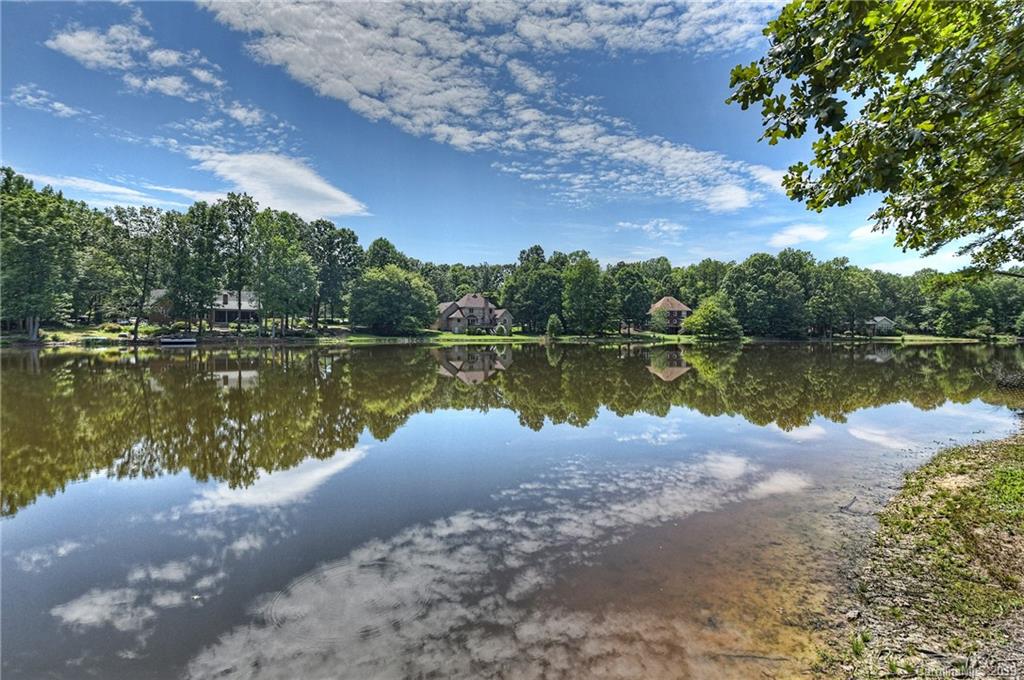 2735 Beulah Church Road Matthews, NC 28104 - Photo 44 of 48 Gallery Image 44