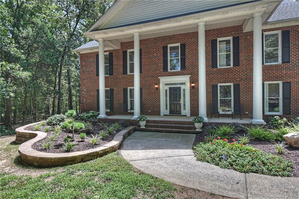2735 Beulah Church Road Matthews, NC 28104 - Photo 6 of 48 Gallery Image 6