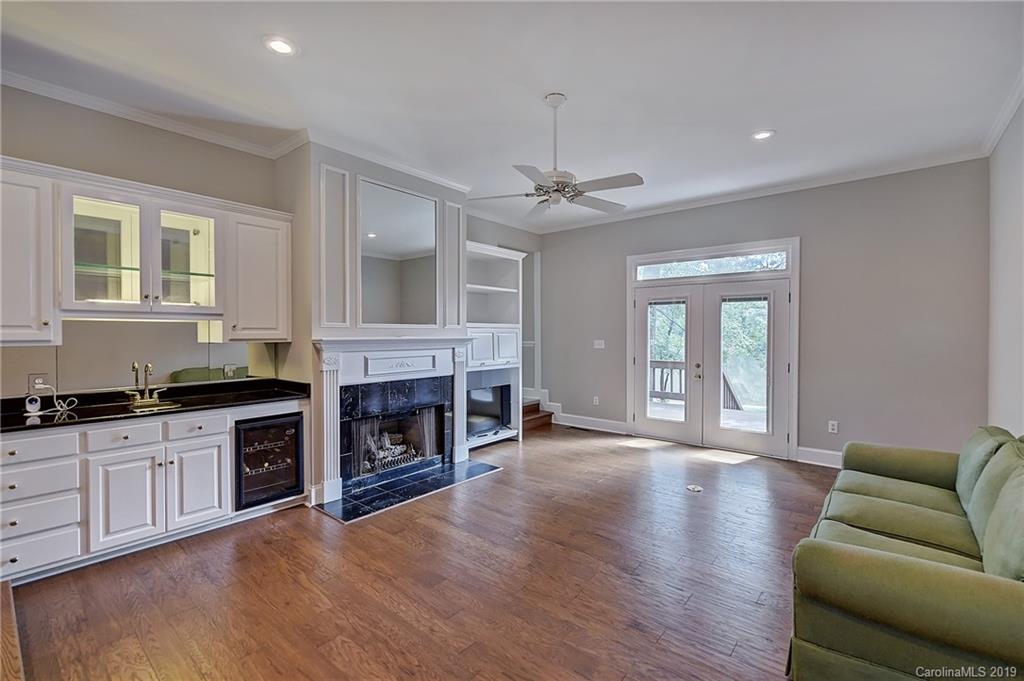 2735 Beulah Church Road Matthews, NC 28104 - Photo 10 of 48 Gallery Image 10