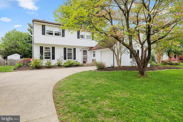 $579,000 | 511 Perry Drive, Mount Laurel, NJ 08054
