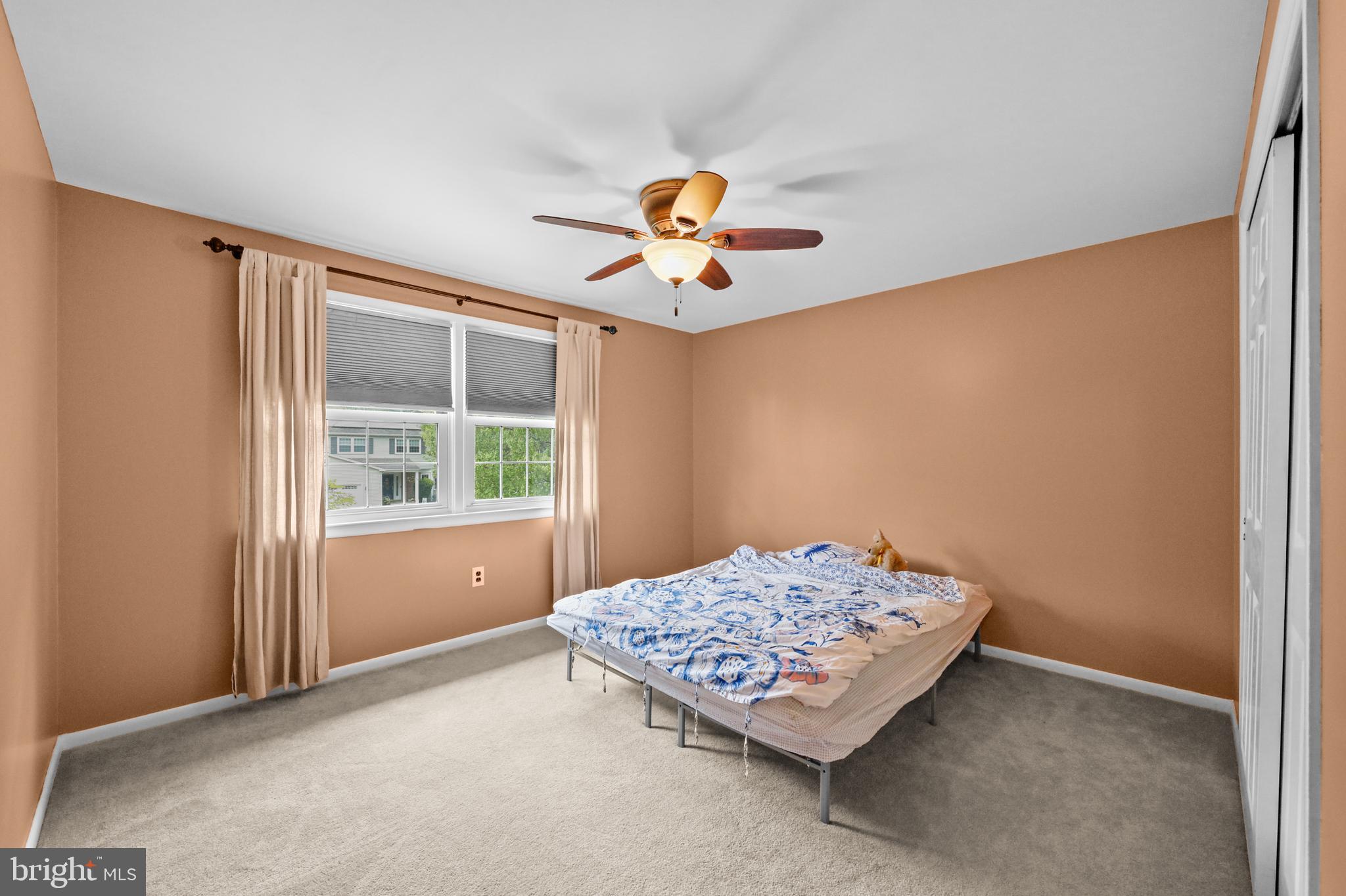 511 Perry Drive Mount Laurel, NJ 08054 - Photo 27 of 36 3rd bedroom
