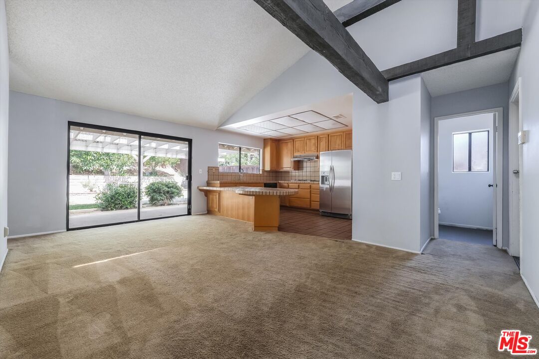 3477 Vicki Court Simi Valley, CA 93063 - Photo 13 of 39