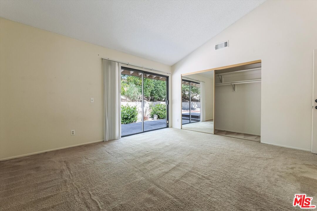 3477 Vicki Court Simi Valley, CA 93063 - Photo 24 of 39