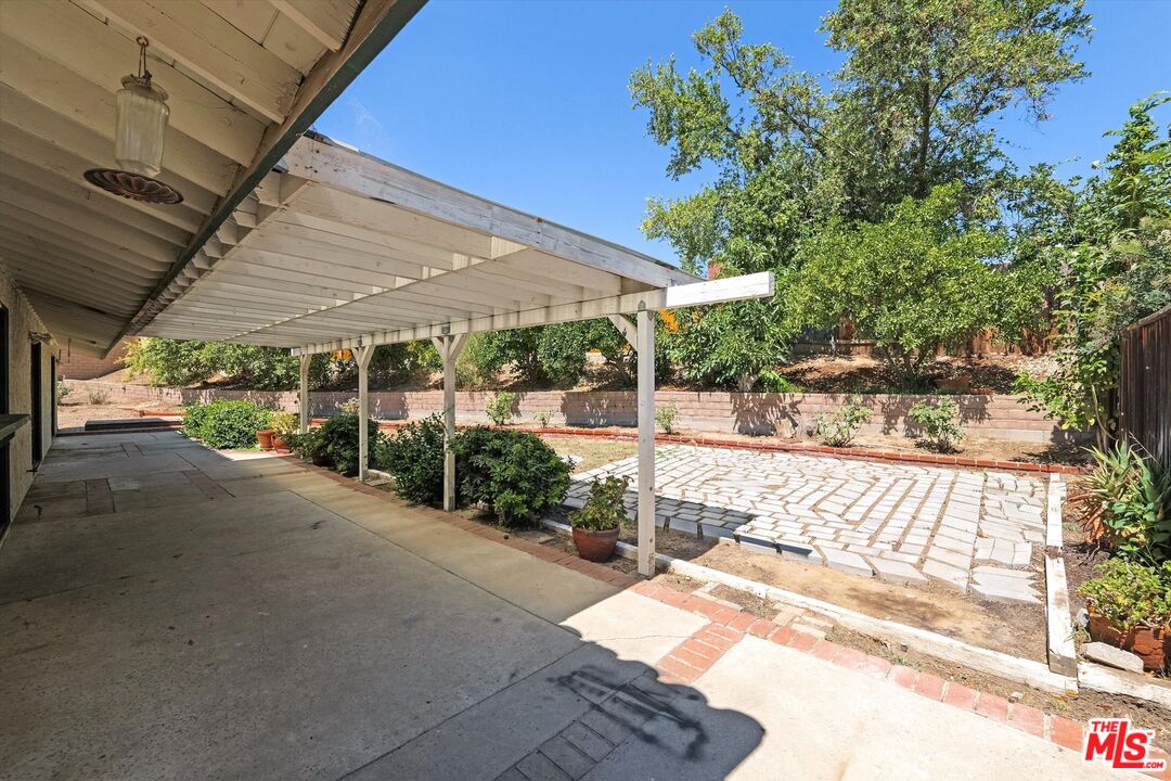 3477 Vicki Court Simi Valley, CA 93063 - Photo 35 of 39