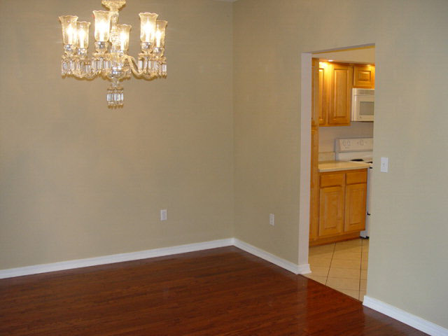 9546 Mosley Road Fairhope, AL 36532 - Photo 11 of 45 DR to kitchen