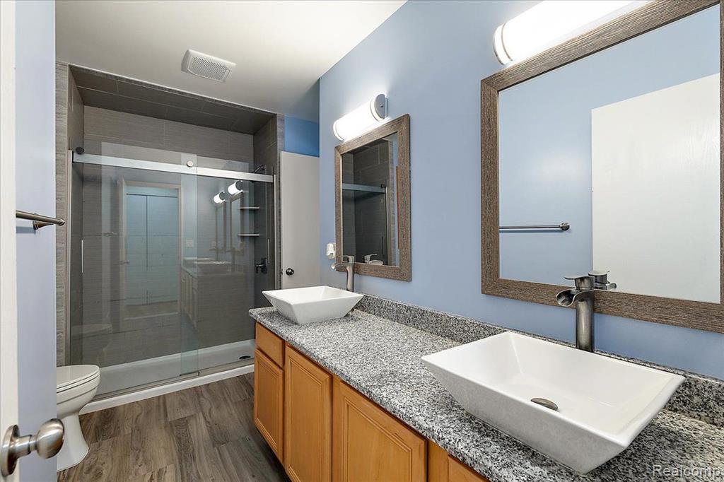 1614 Rivers Edge Rochester Hills, MI 48307 - Photo 22 of 24
