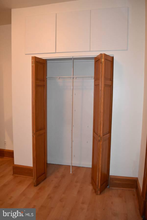 39 Bryant Street Northwest Washington, DC 20001 - Photo 10 of 17 an empty room with closet