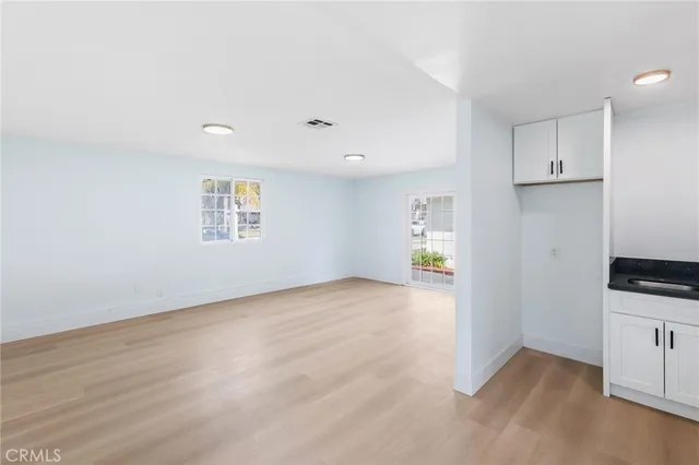 $1,320,000 | 14032 Woodlawn Avenue, Tustin, CA 92780