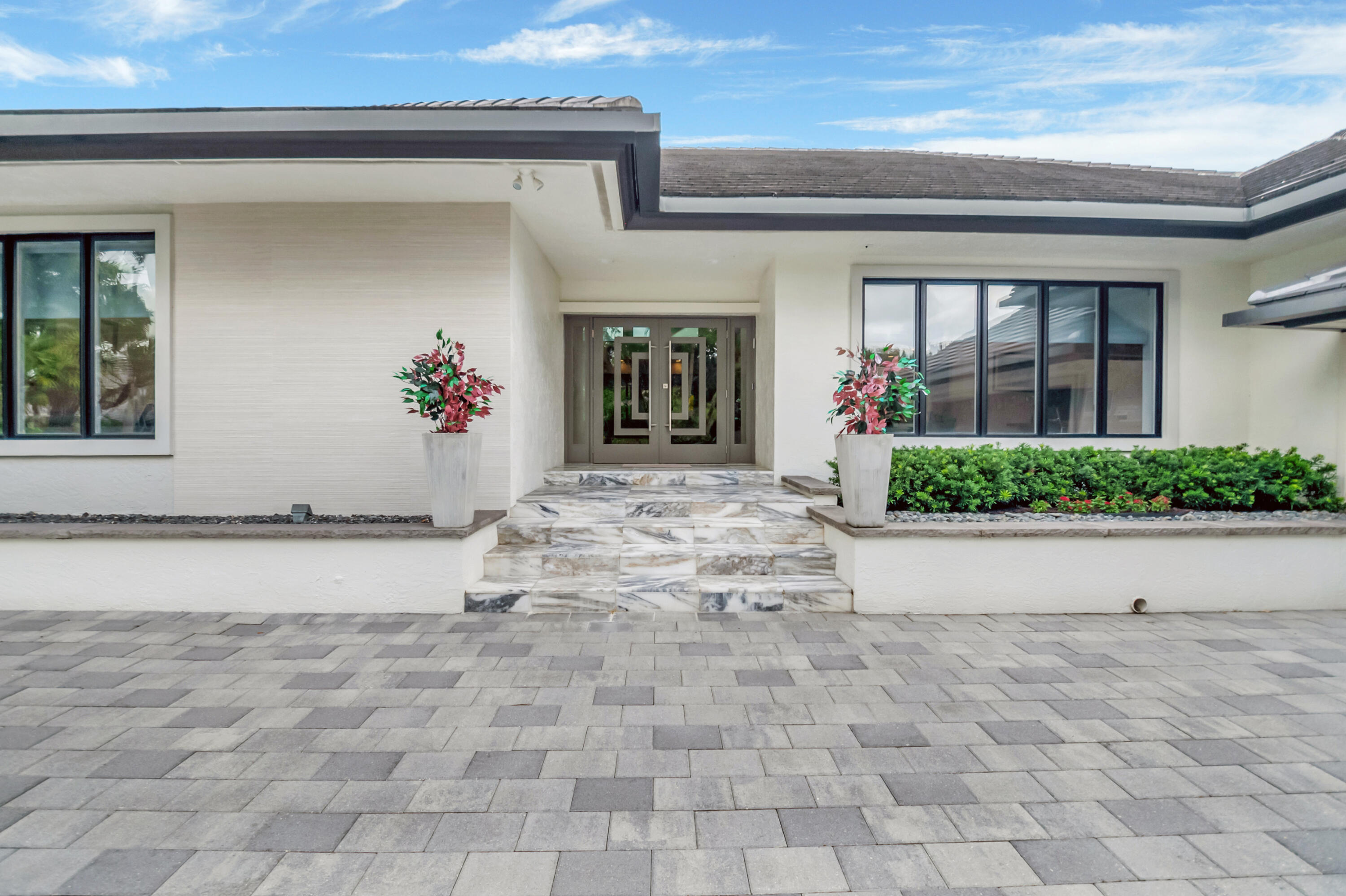 19672 Oakbrook Circle Boca Raton, FL 33434 - Photo 5 of 103 DSC_4632