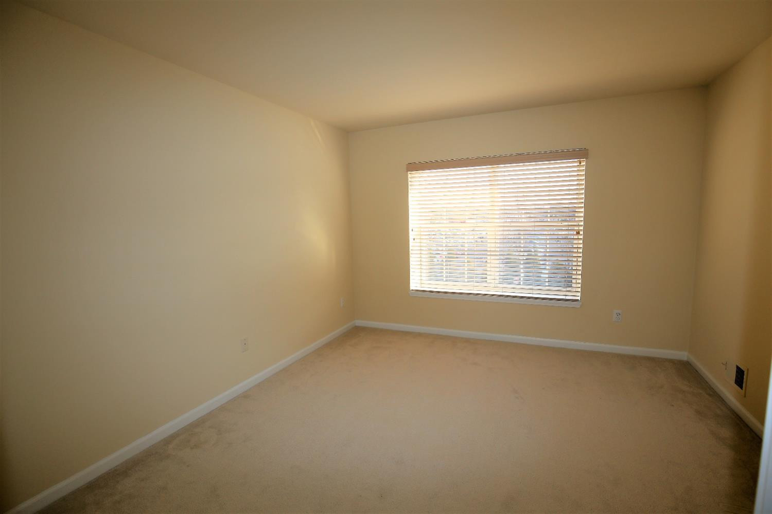 3127 Asher Road Ann Arbor, MI 48104 - Photo 37 of 40 Photo 37