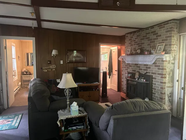 $275,000 | 2 South Shore Drive, Pelham, NH 03076