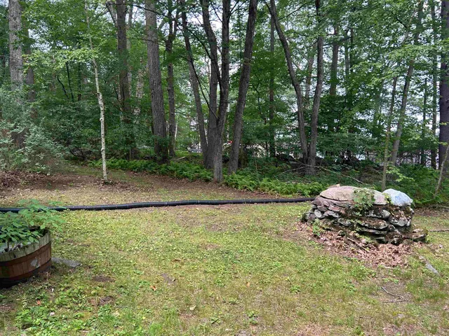 $275,000 | 2 South Shore Drive, Pelham, NH 03076