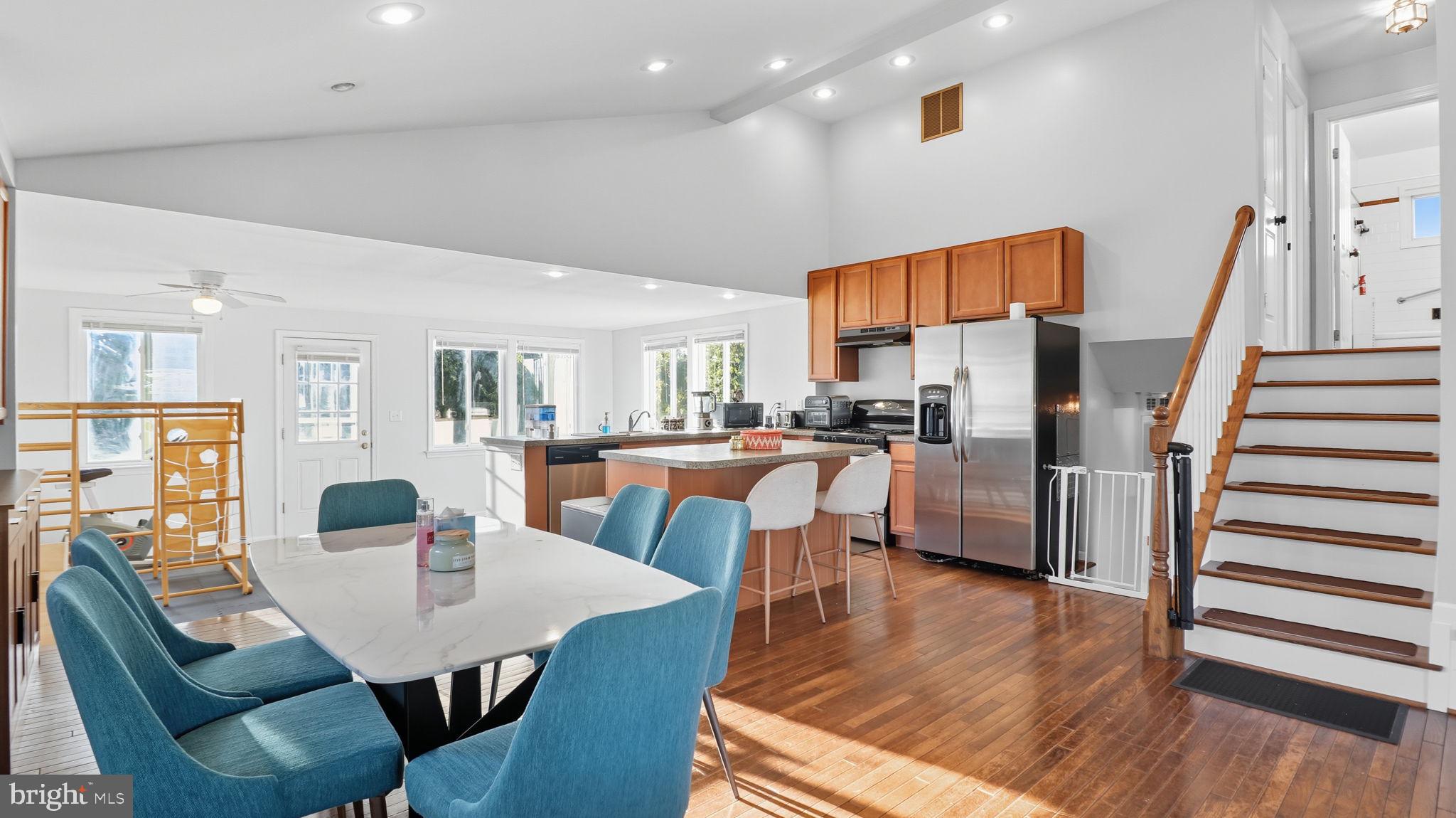 6028 Moorehead Road Catonsville, MD 21228 - Photo 5 of 38