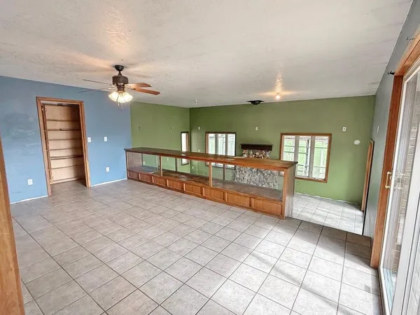 $199,500 | 1649 East 126 Road, El Dorado Springs, MO 64744