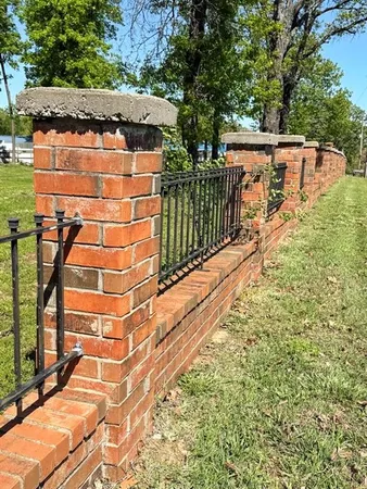$199,500 | 1649 East 126 Road, El Dorado Springs, MO 64744