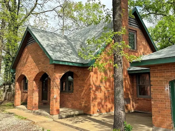 $199,500 | 1649 East 126 Road, El Dorado Springs, MO 64744