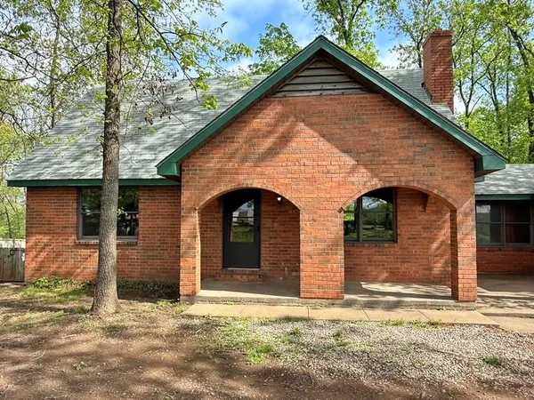 $199,500 | 1649 East 126 Road, El Dorado Springs, MO 64744