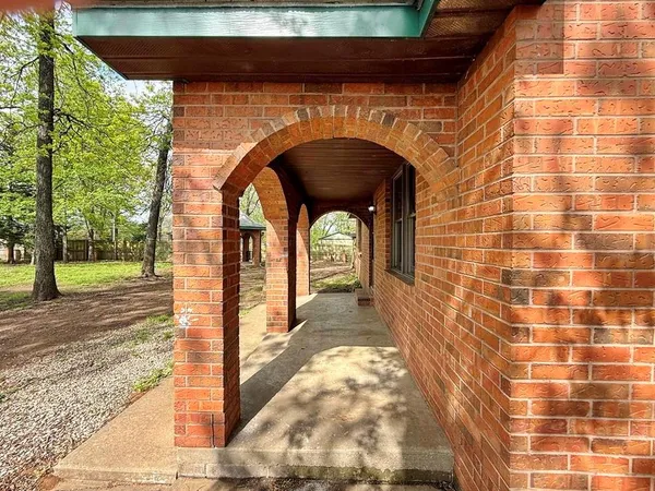 $199,500 | 1649 East 126 Road, El Dorado Springs, MO 64744