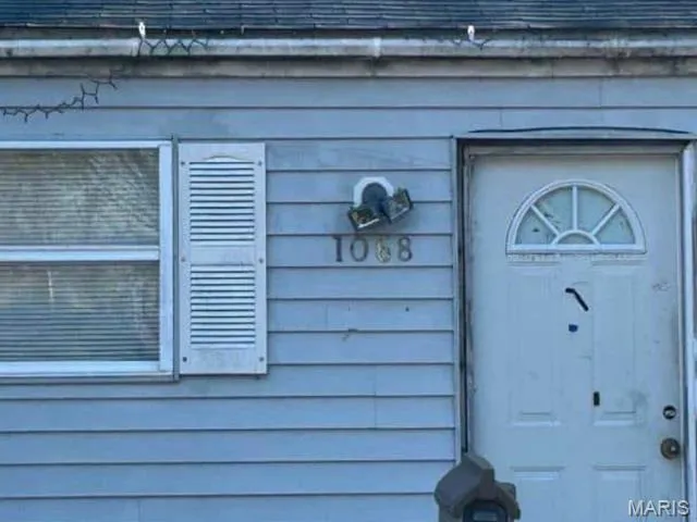 $37,100 | 1068 St Margaret Drive, East St. Louis, IL 62206