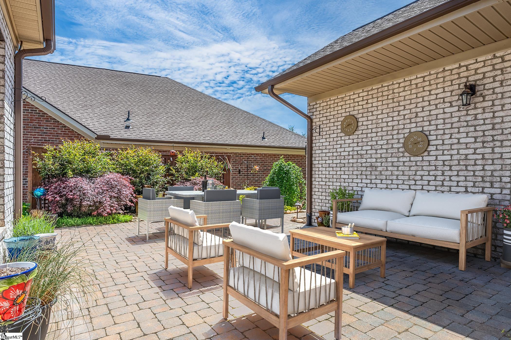 35 Layken Lane Simpsonville, SC 29680 - Photo 3 of 32 Gallery Image 3