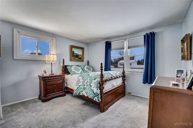 $369,900 | 5035 Clarice Drive, Hamburg, NY 14075