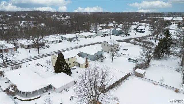 $369,900 | 5035 Clarice Drive, Hamburg, NY 14075