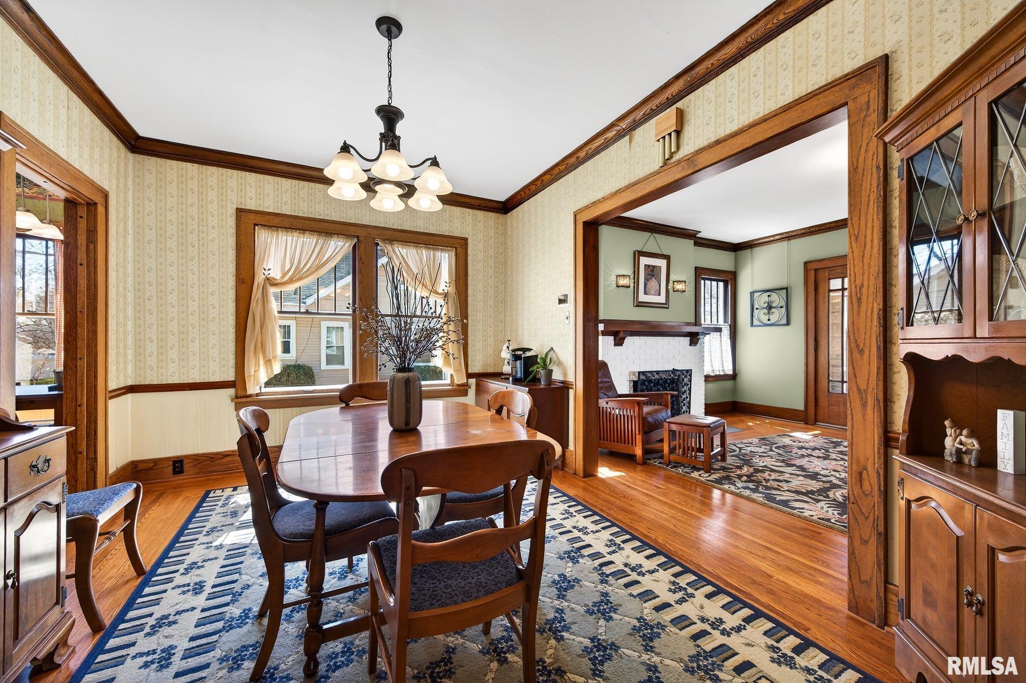 605 North Main Street Washington, IL 61571 - Photo 11 of 64