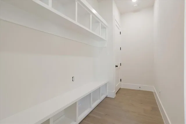 a view of an empty walk in closet