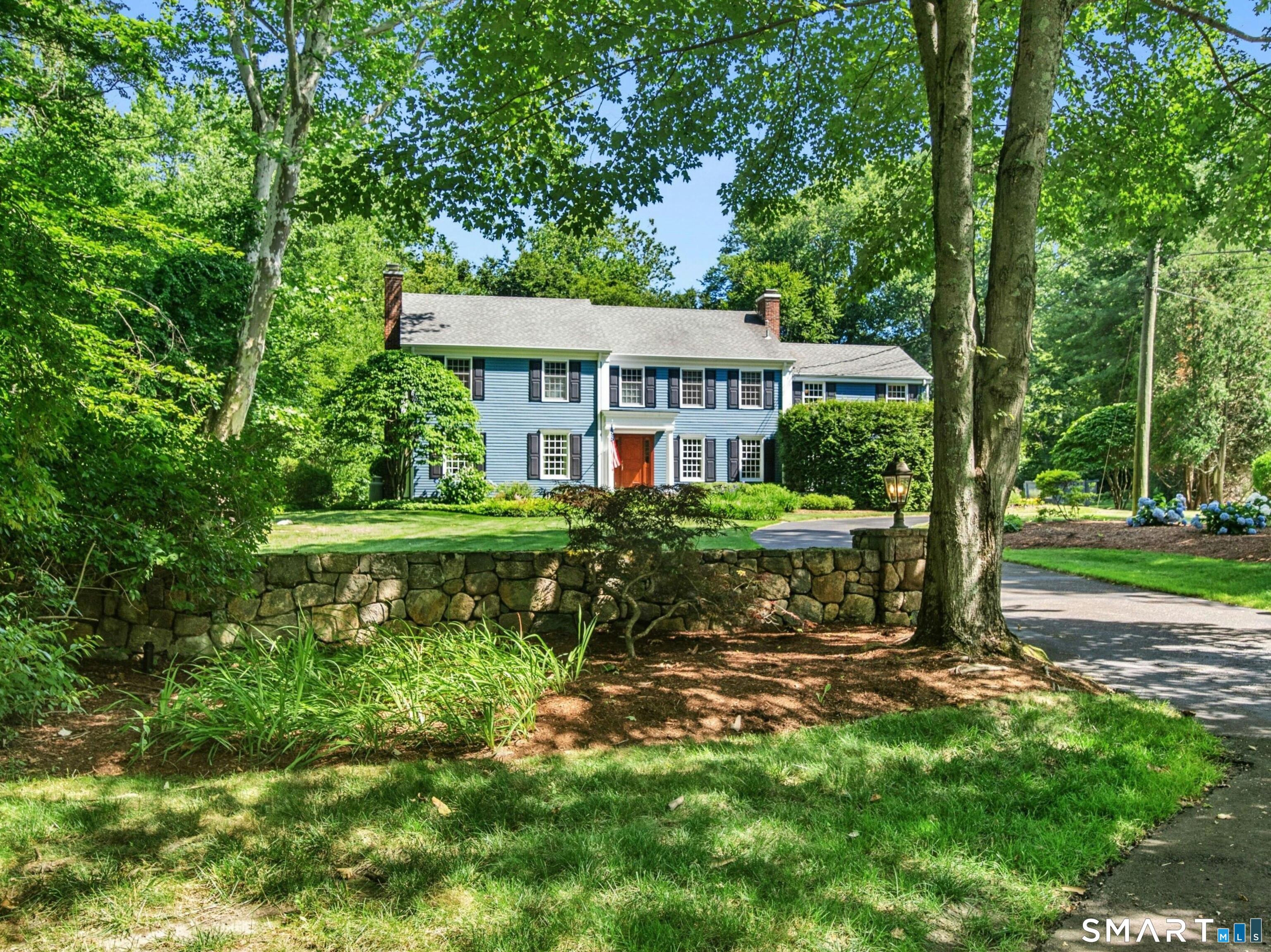 28 Royle Road Darien, CT 06820 - Photo 2 of 33