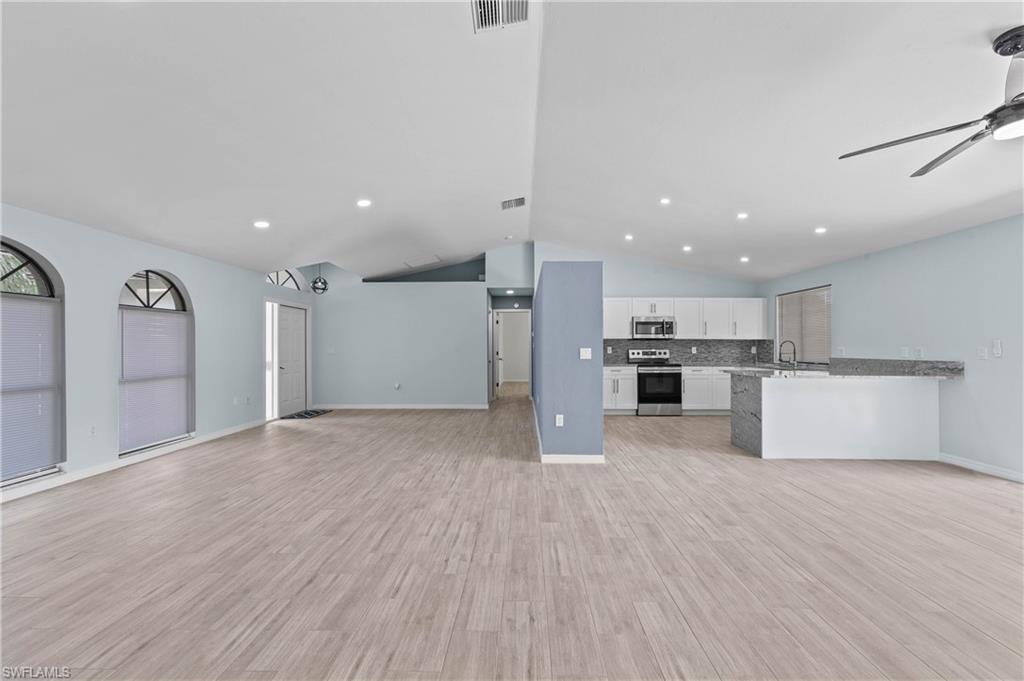 18381 Columbine Road Fort Myers, FL 33967 - Photo 13 of 22 Gallery Image 13