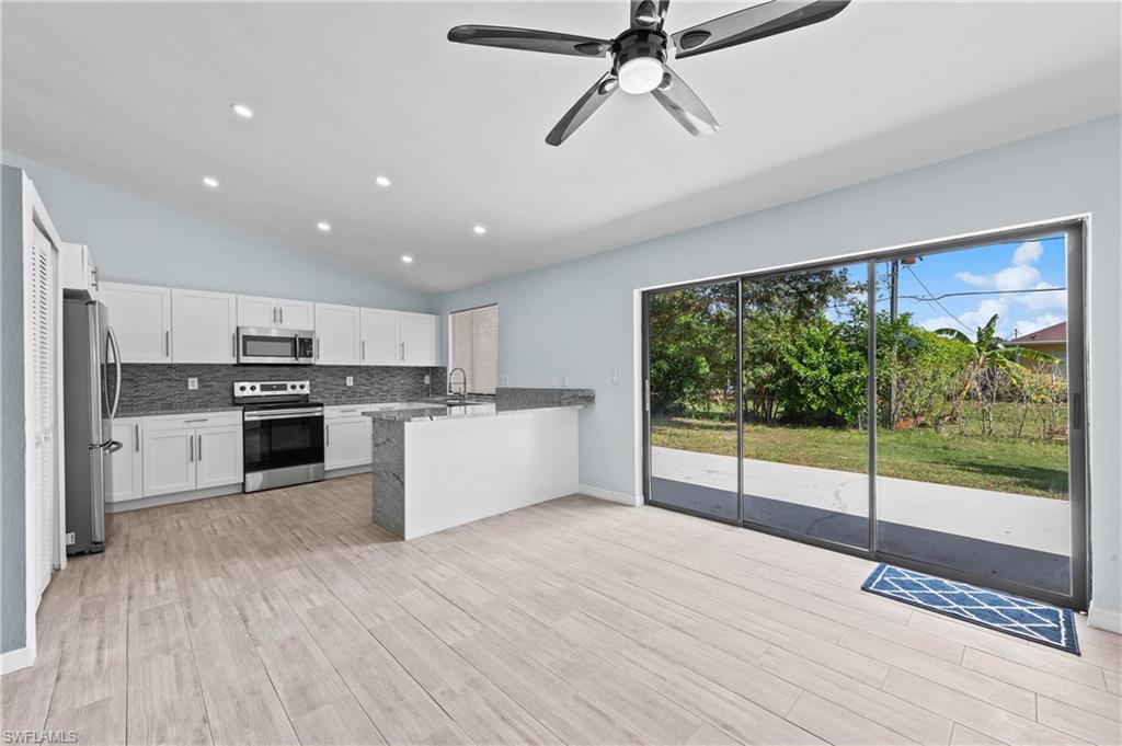18381 Columbine Road Fort Myers, FL 33967 - Photo 8 of 22 Gallery Image 8