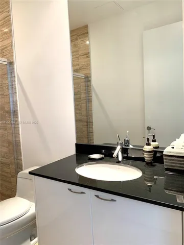 $6,700 | 16001 Collins Avenue, Unit 3805, Sunny Isles Beach, FL 33160