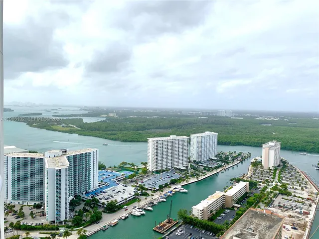 $6,700 | 16001 Collins Avenue, Unit 3805, Sunny Isles Beach, FL 33160