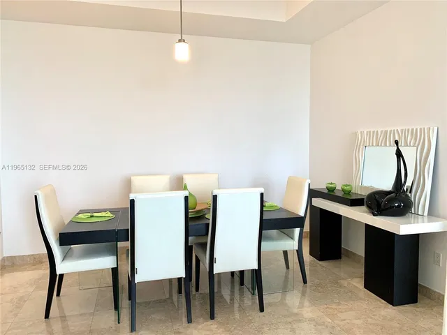 $6,700 | 16001 Collins Avenue, Unit 3805, Sunny Isles Beach, FL 33160