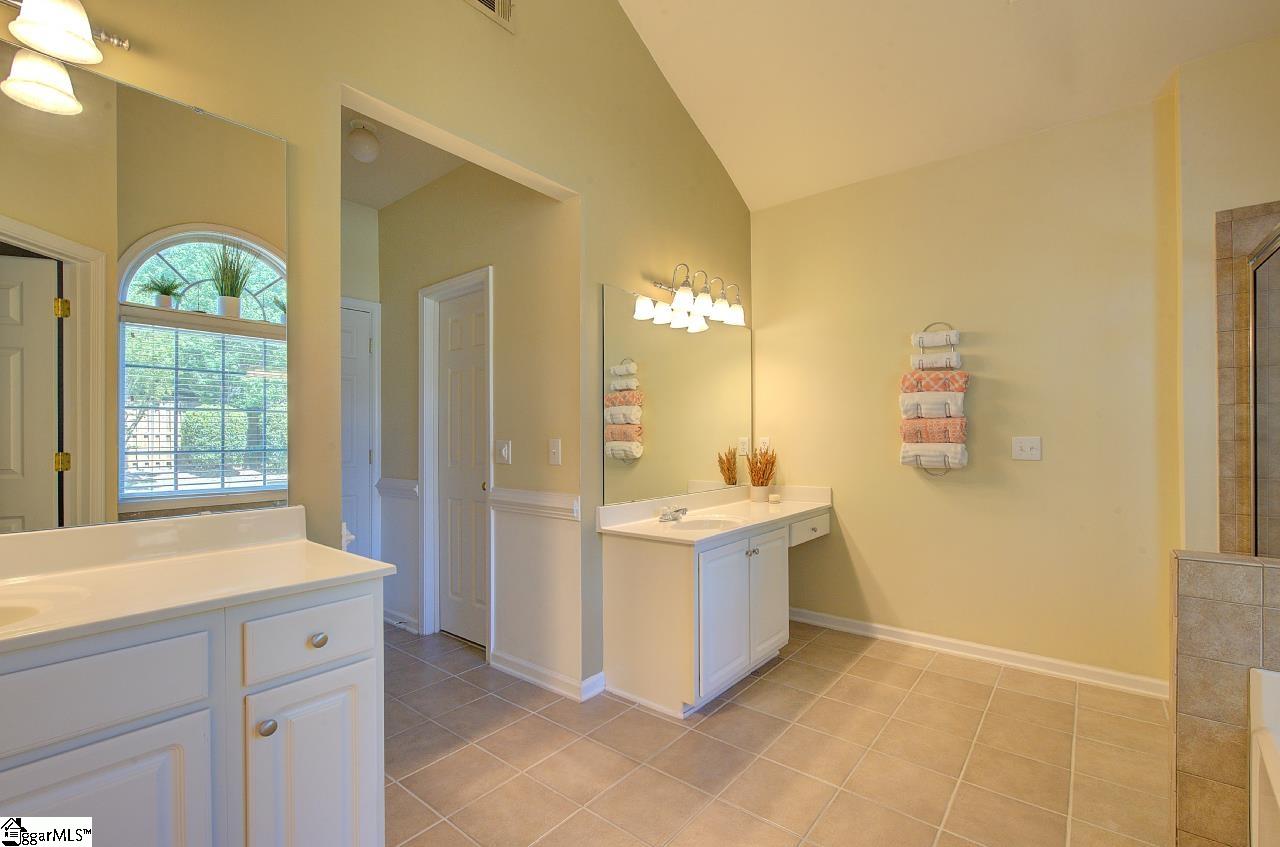 5 Springleaf Court Simpsonville, SC 29681 - Photo 35 of 50 Gallery Image 35
