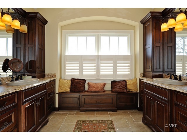 826 West Bauer Road Naperville, IL 60563 - Photo 14 of 25