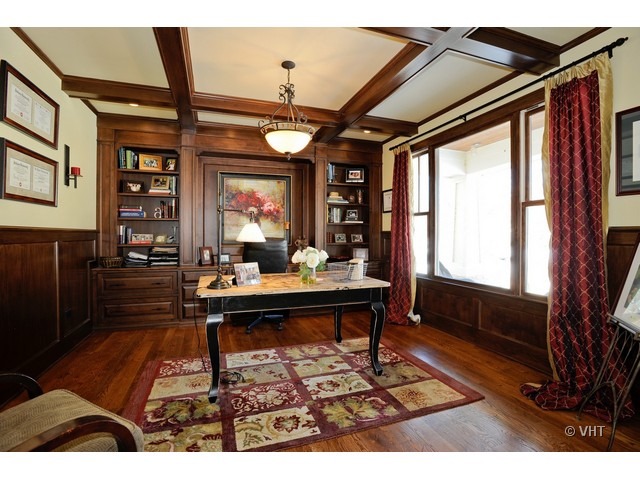 826 West Bauer Road Naperville, IL 60563 - Photo 9 of 25