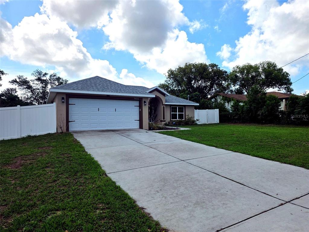 5434 Parnell Avenue Spring Hill, FL 34608 - Photo 4 of 32