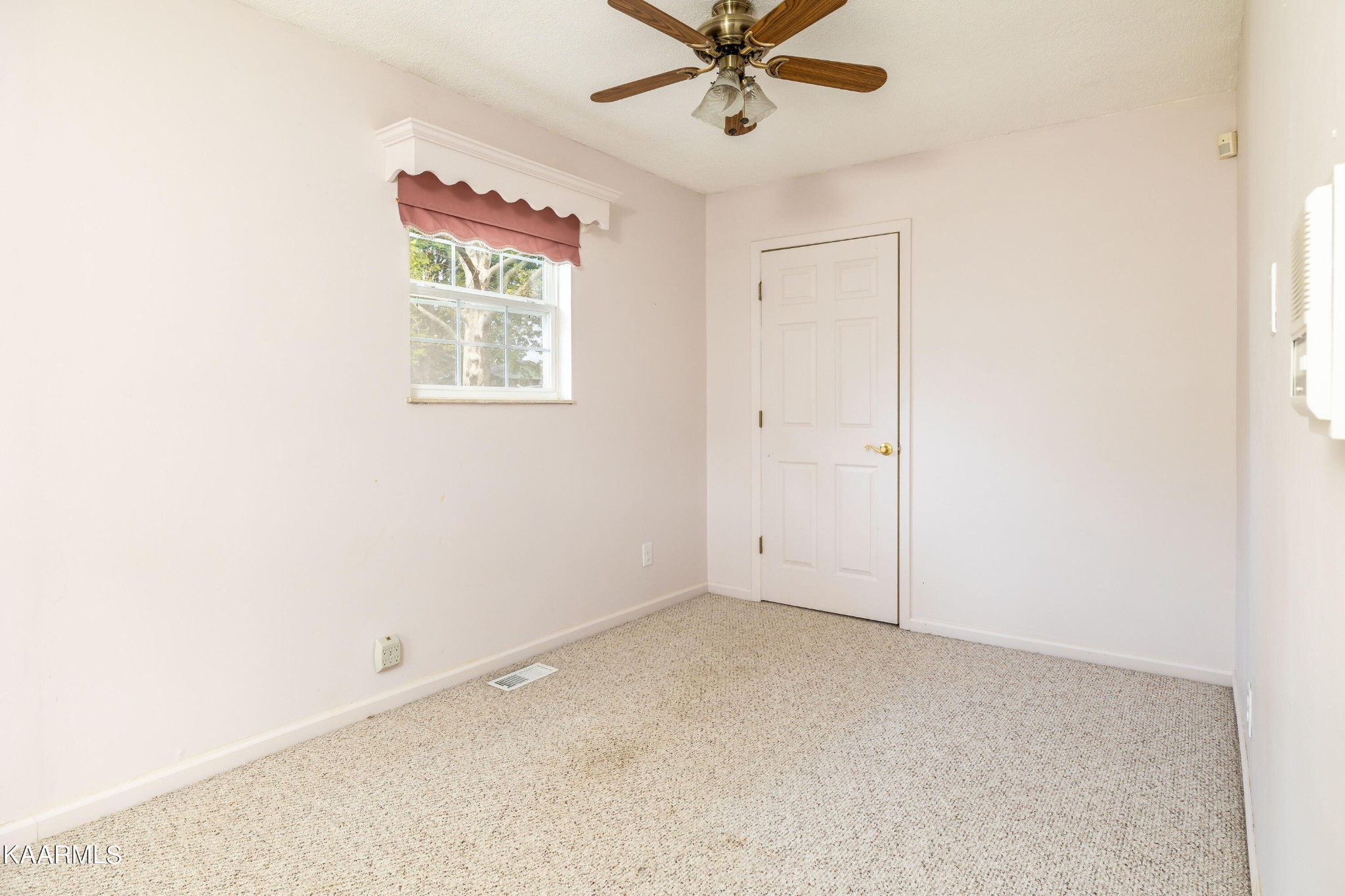 912 Cornell Road Maryville, TN 37801 - Photo 22 of 49 Gallery Image 22