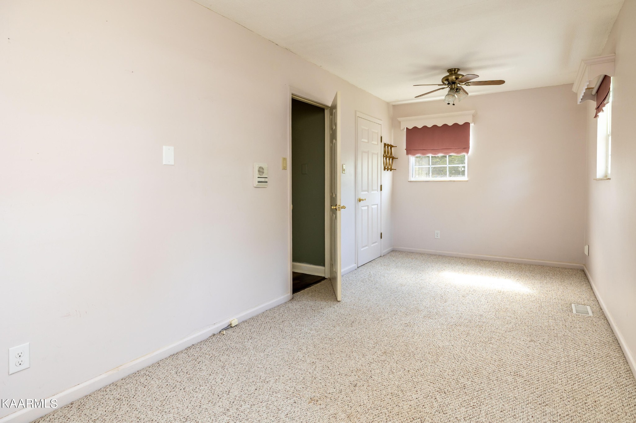 912 Cornell Road Maryville, TN 37801 - Photo 23 of 49 Gallery Image 23