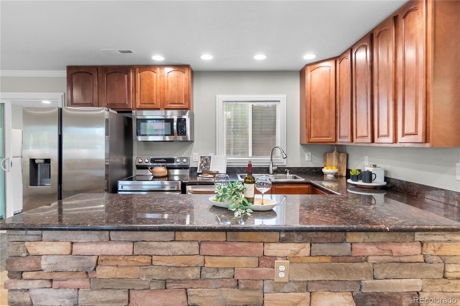3056 South Grape Way Denver, CO 80222 - Photo 13 of 50